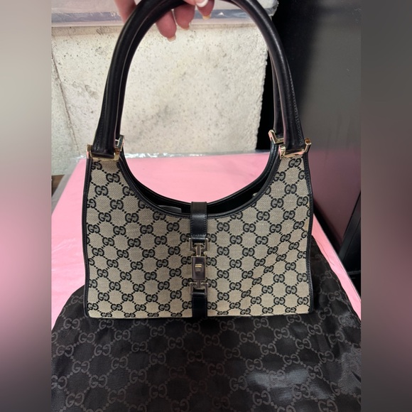 GUCCI Jackie 002 1007 Shoulder Bag Black SilverHardware GG canvas/leather - Picture 1 of 9